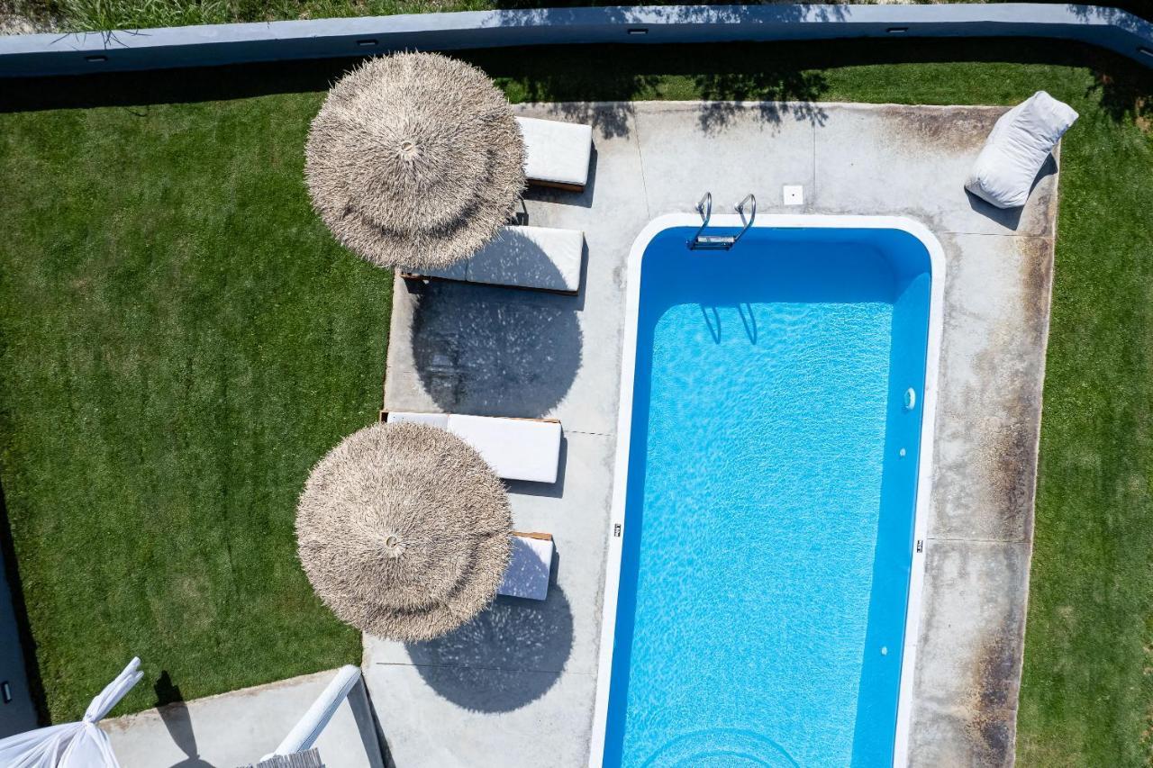 Gramvella Resort Adelianos Kampos Exterior foto